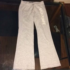 ambercrombie grey sweatpants